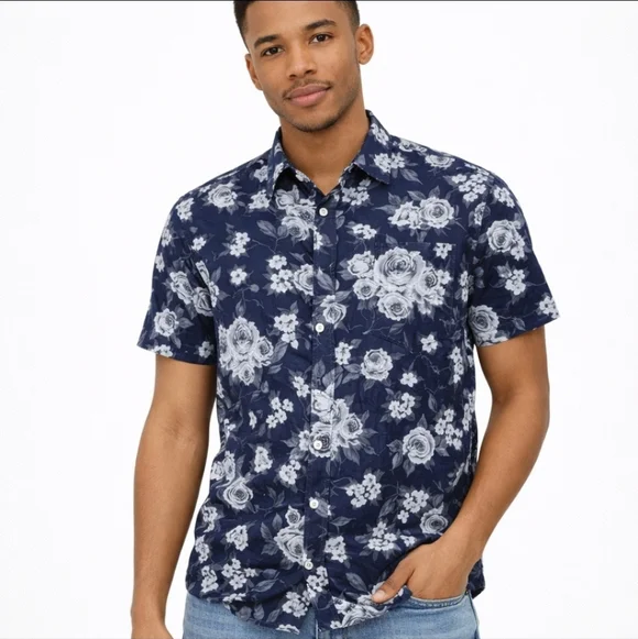 Free Planet Floral Short Sleeve Button Up Shirt Men’s Size L EUC - Picture 1 of 5